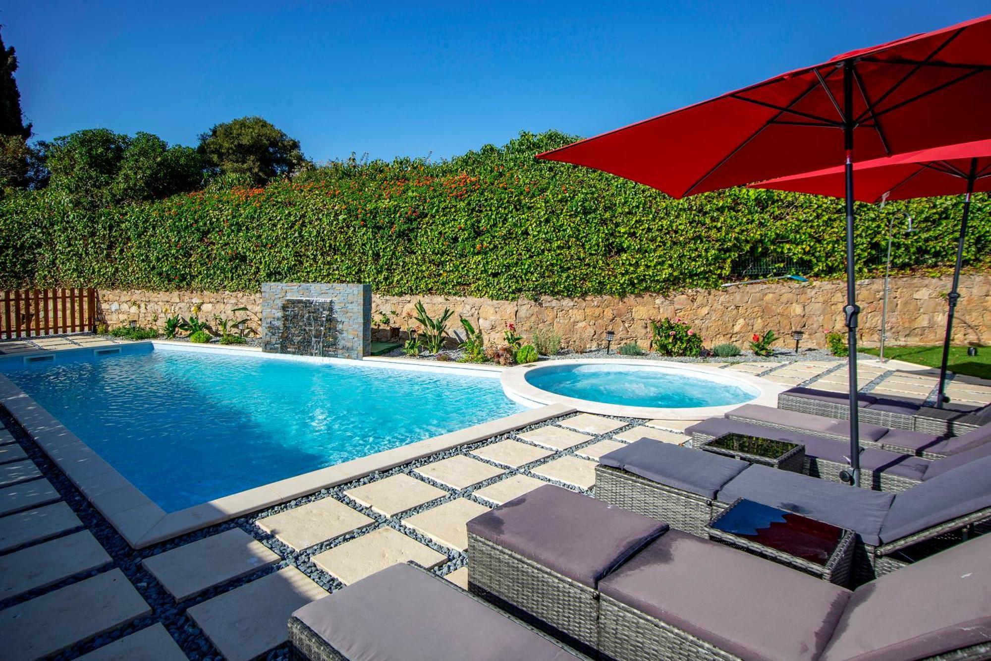 Lotus Villa 2, อัลบูเฟรา ภายนอก รูปภาพ